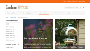 Gardeners Edge - Big Top Squirrel-Proof Bird Feeder