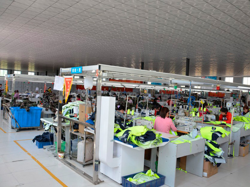 10 Best Clothing Manufacturers in China(2025)