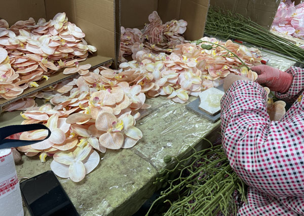 Artificial Flowers China industry insight