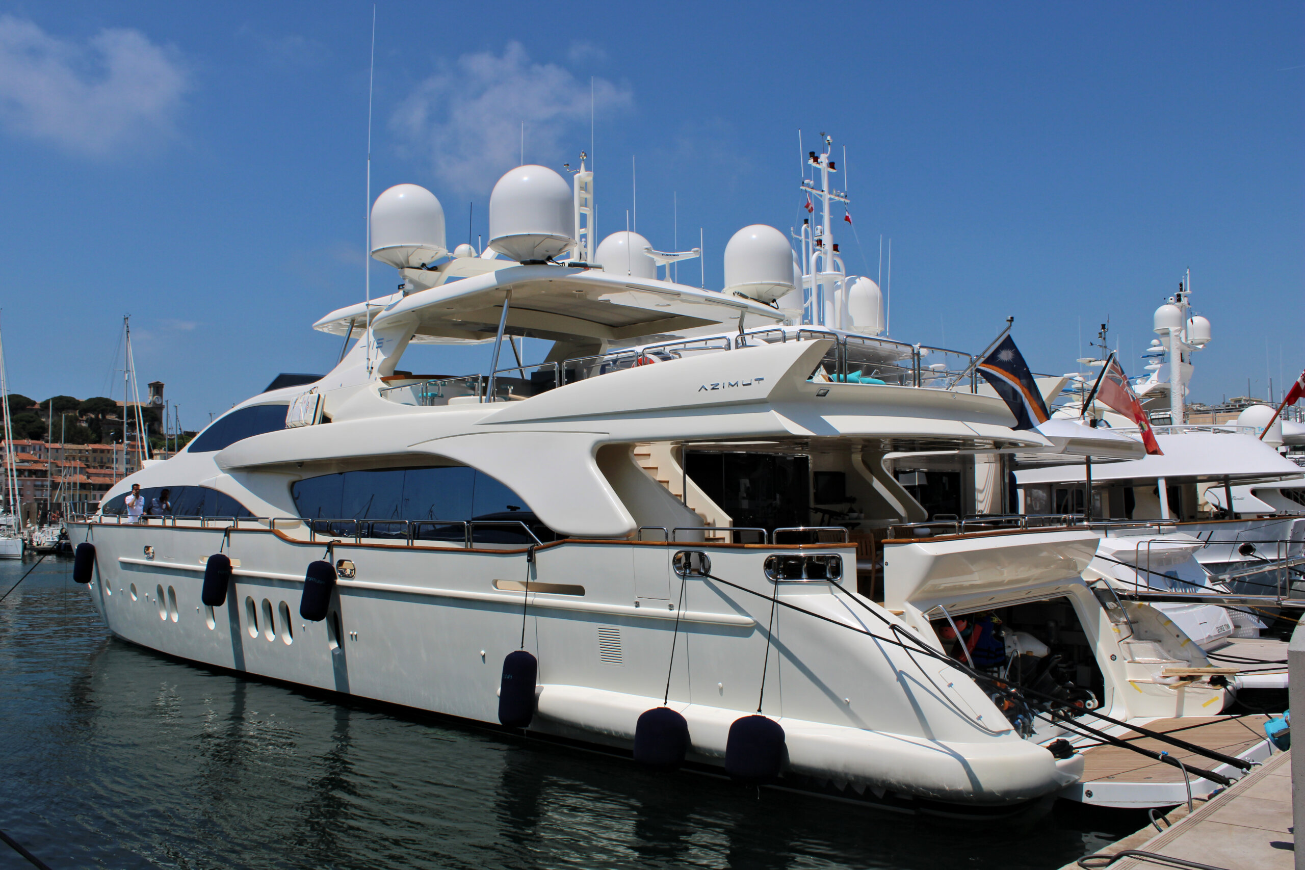Azimut yachts, superyachts and luxury boats
