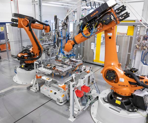 Bmw X5 50E Battery industry insight