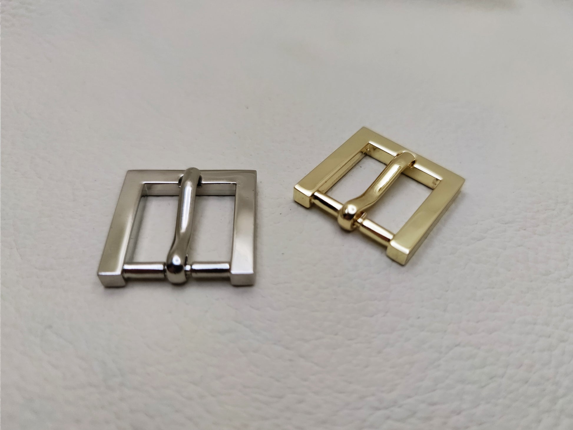 Buckle Hardware