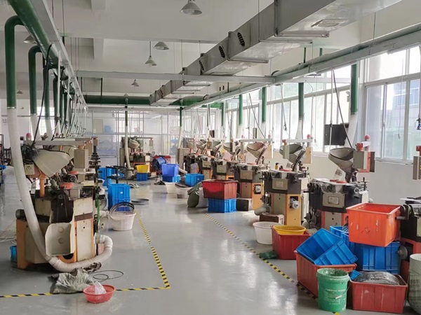 Buttons China industry insight