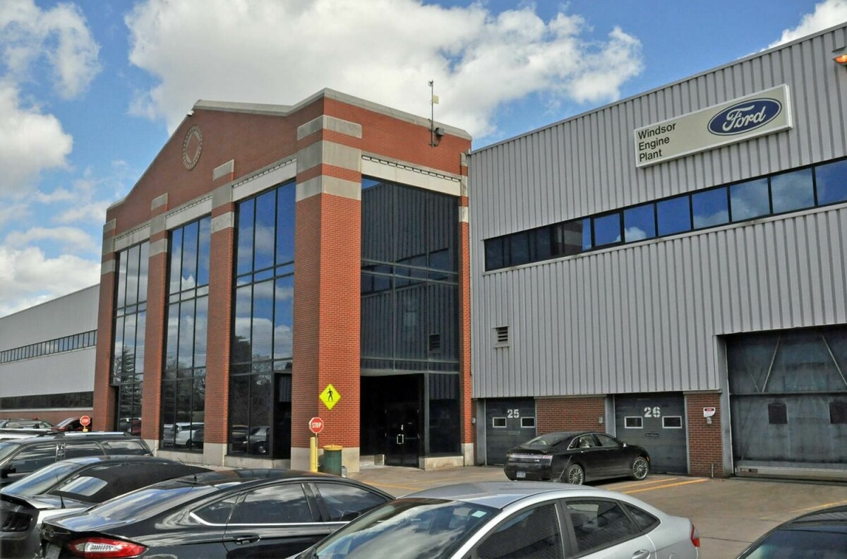 Canadian automotive industry