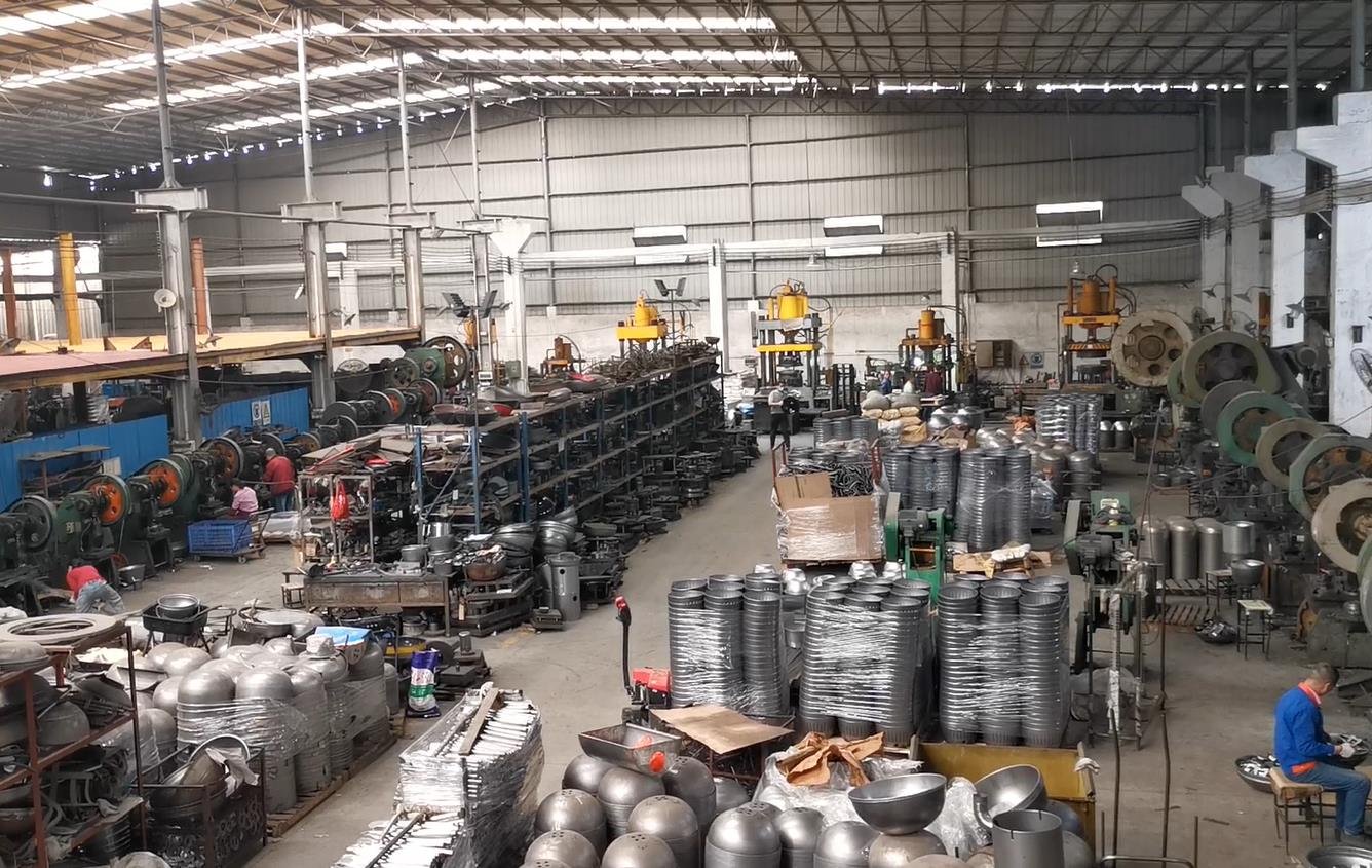 China 14 Inch Kettle Grill industry insight