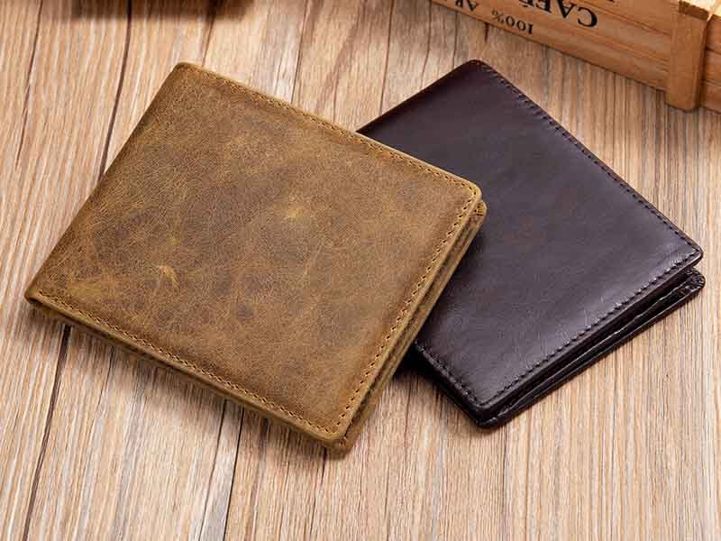 China 2 Folding Vertical Wallet industry insight