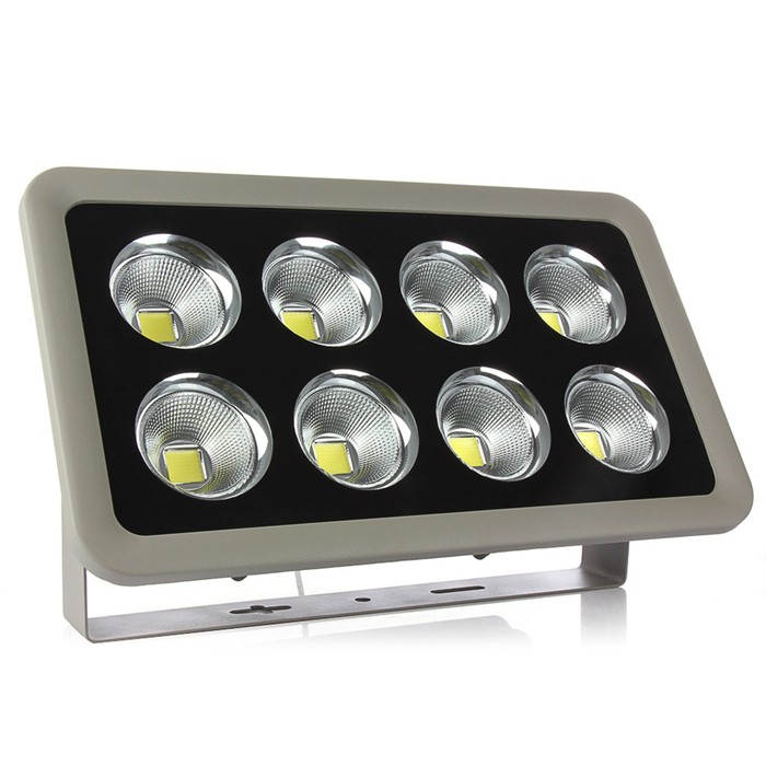 China 200W Led Floodlight Ip66 Spotlight industry insight