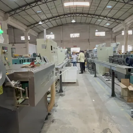 China 3-Side Luminous Casting Lamp Manufacture industry insight