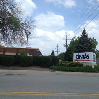 Cintas: Uniforms