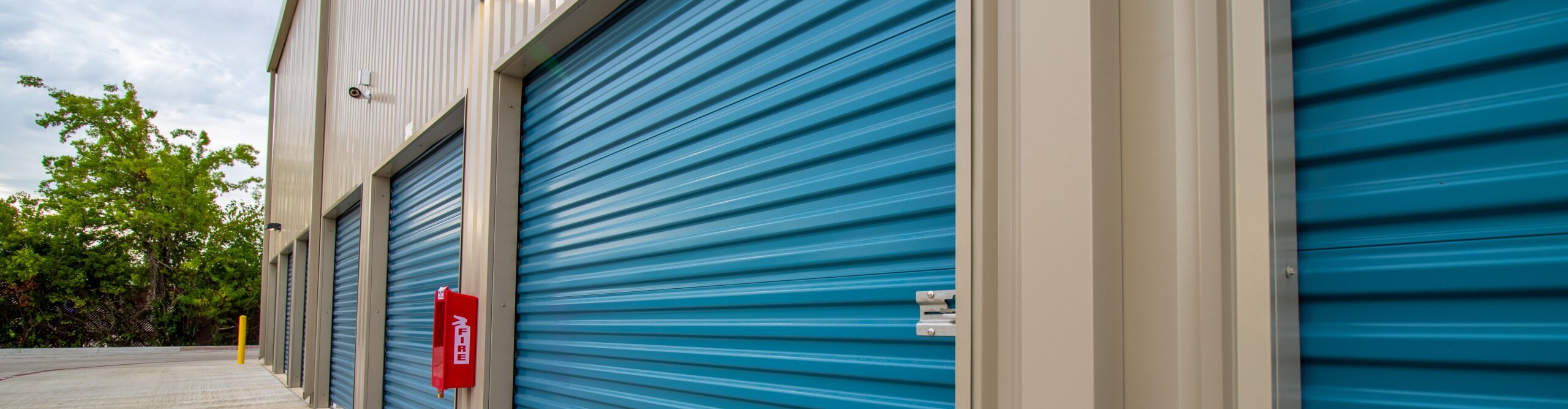 DBCI: Steel, Metal Roll Up Doors