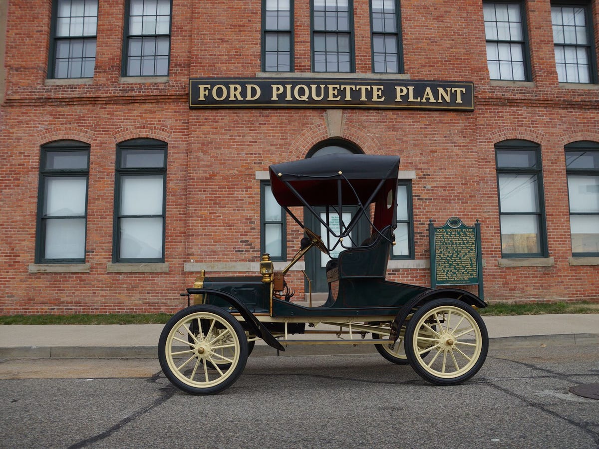 Ford®