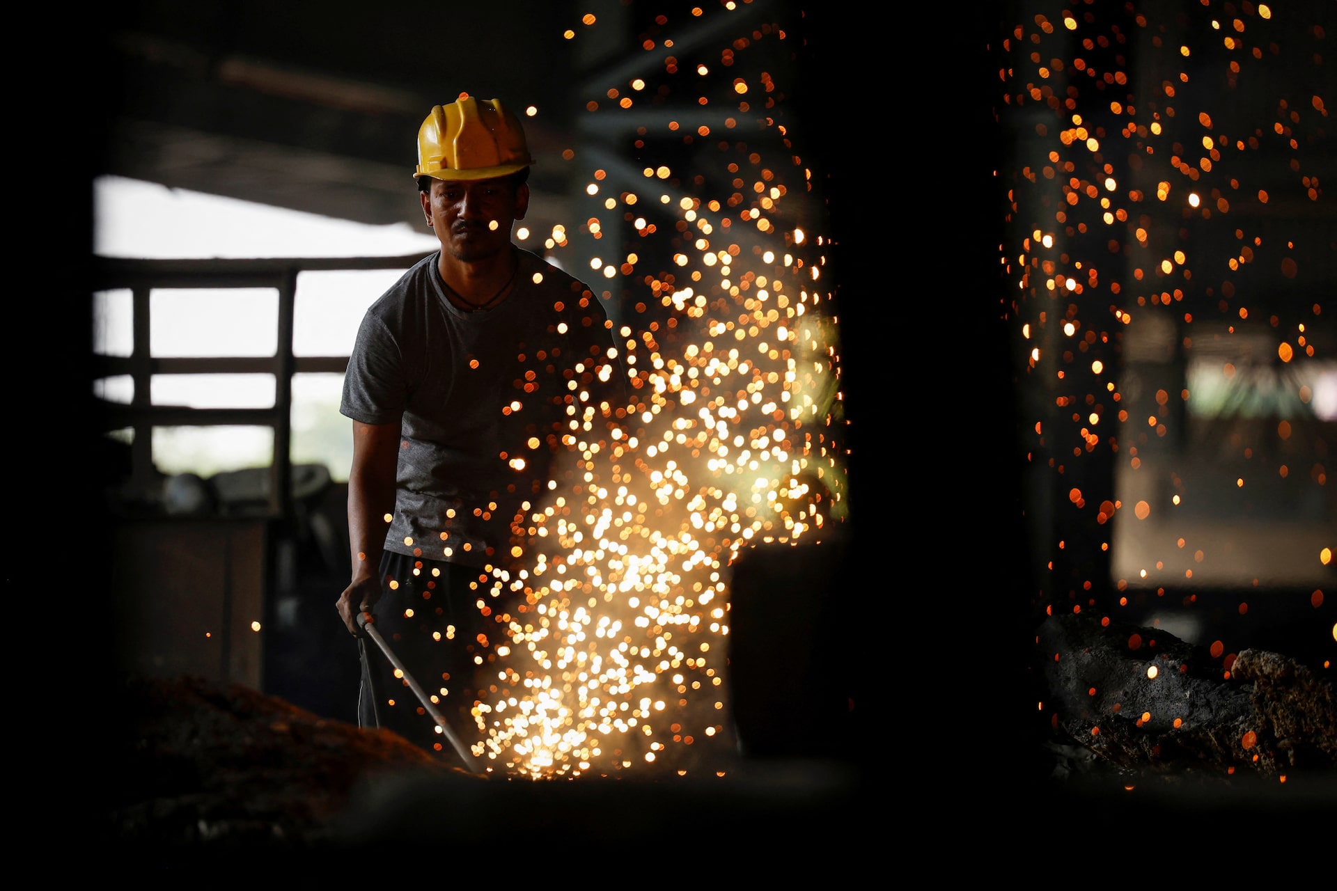 Indian factory growth hits 16