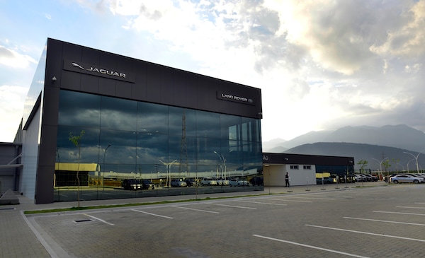 JLR Corporate Website