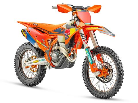 KTM - READY TO RACE