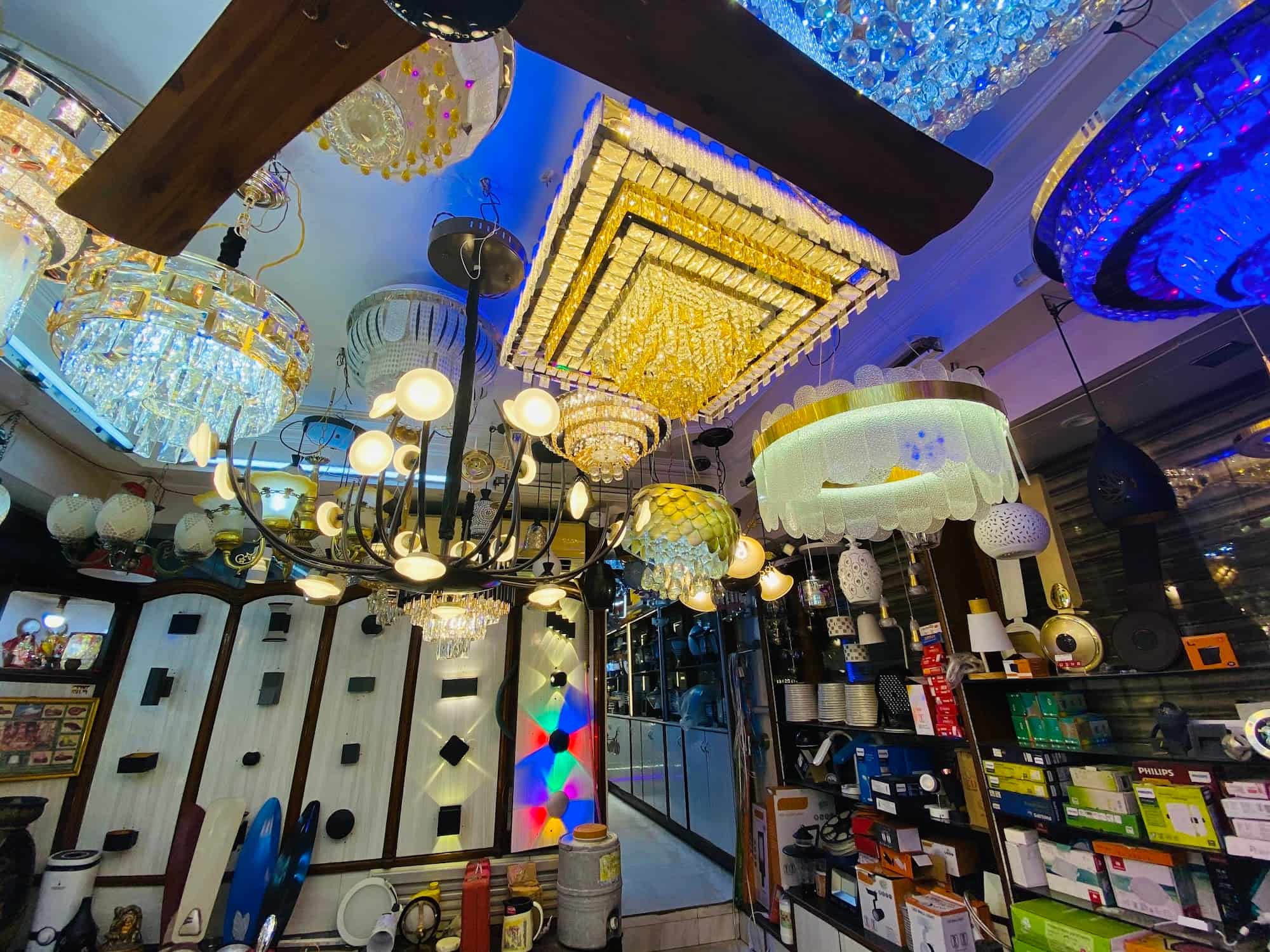 LED Light Wholesalers in Gonda