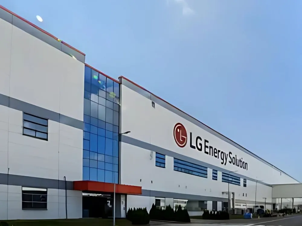Lithium Battery Manufacturer for EV & ESS Solutions
