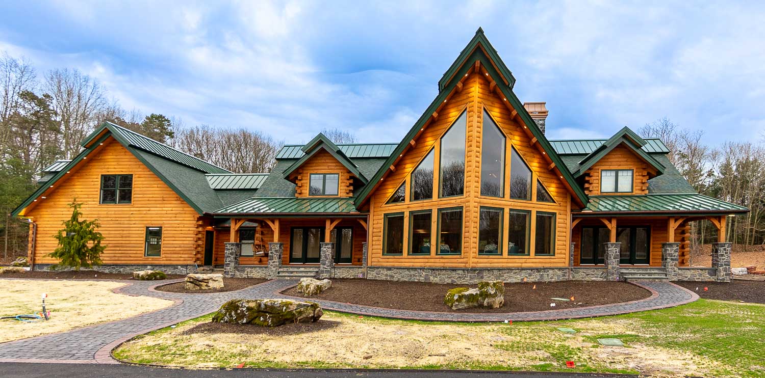 Luxury Log  Builders