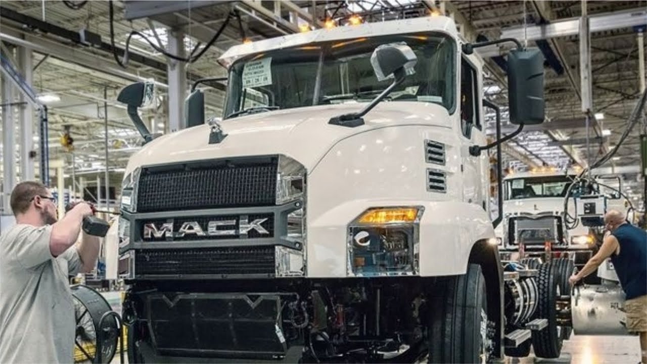 Mack Trucks
