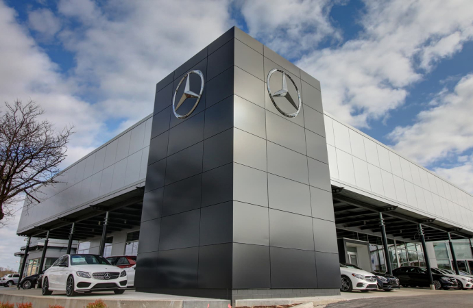 Mercedes