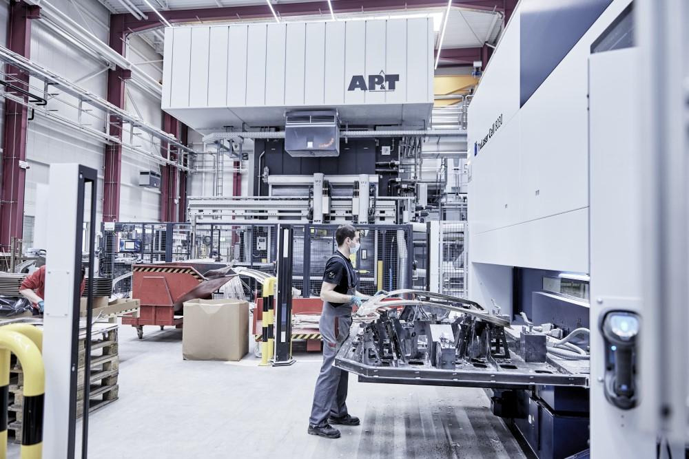 Metal Exhaust Machine industry insight