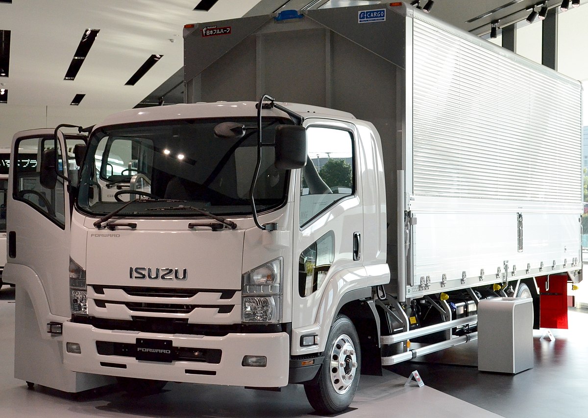 of Isuzu Commercial Vehicles. Low Cab Forward Trucks That ...