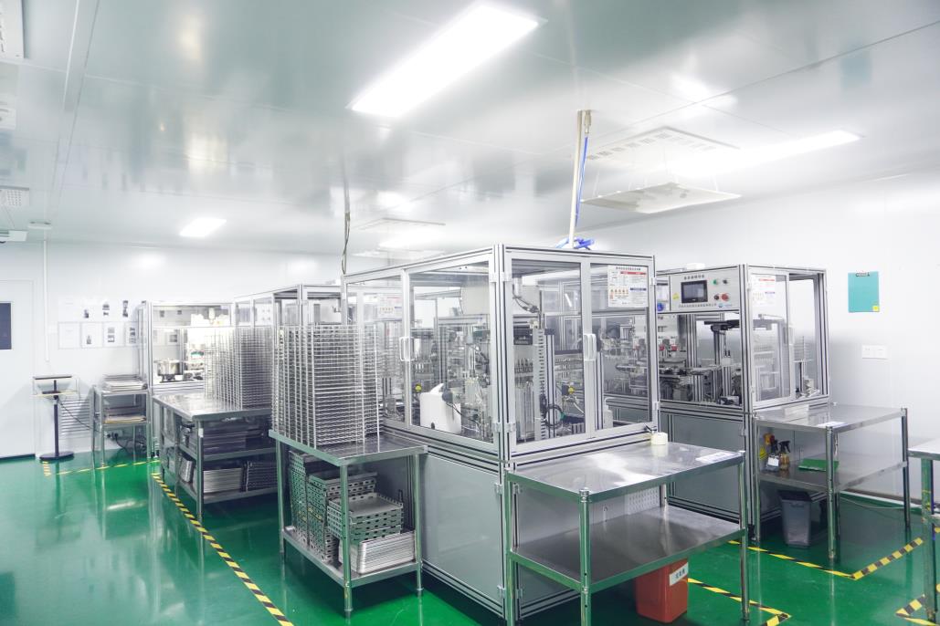 acuvue oasys manufacturer