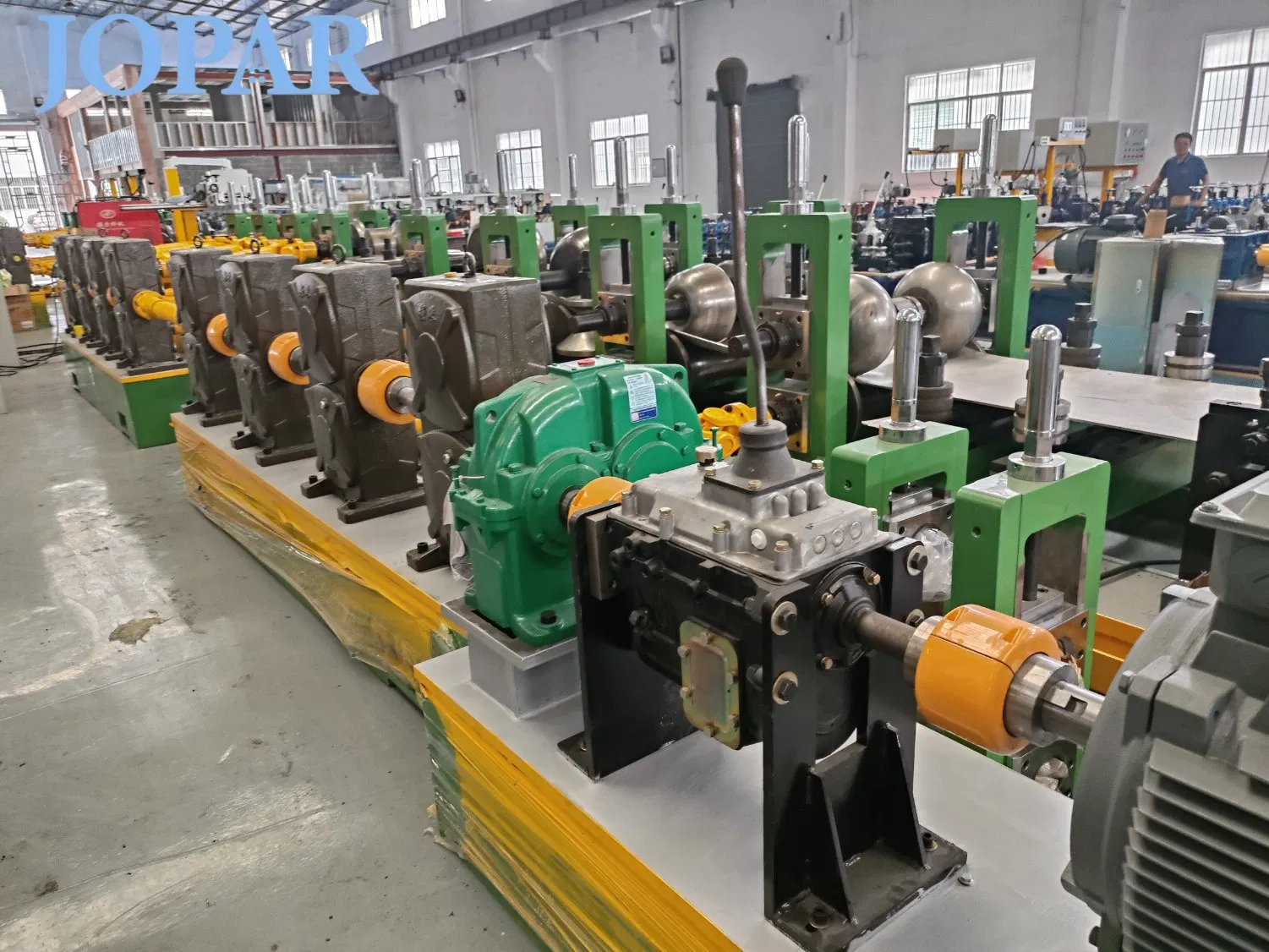 advanced metal exhaust pipe machine supplier