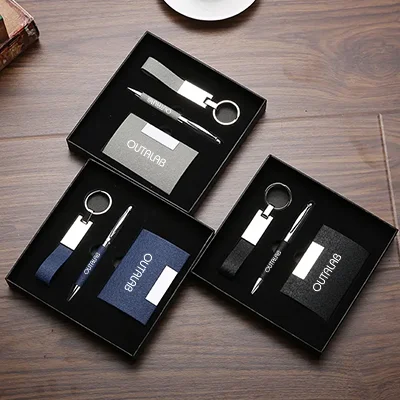 corporate gifts supplier dubai