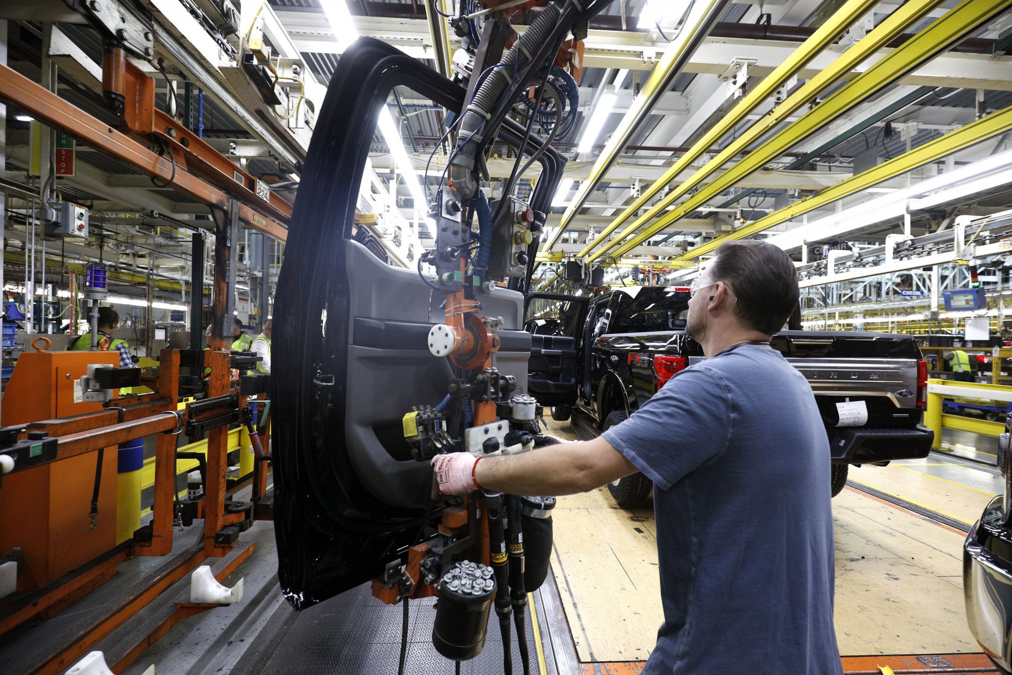 automotive manufacturers in michigan