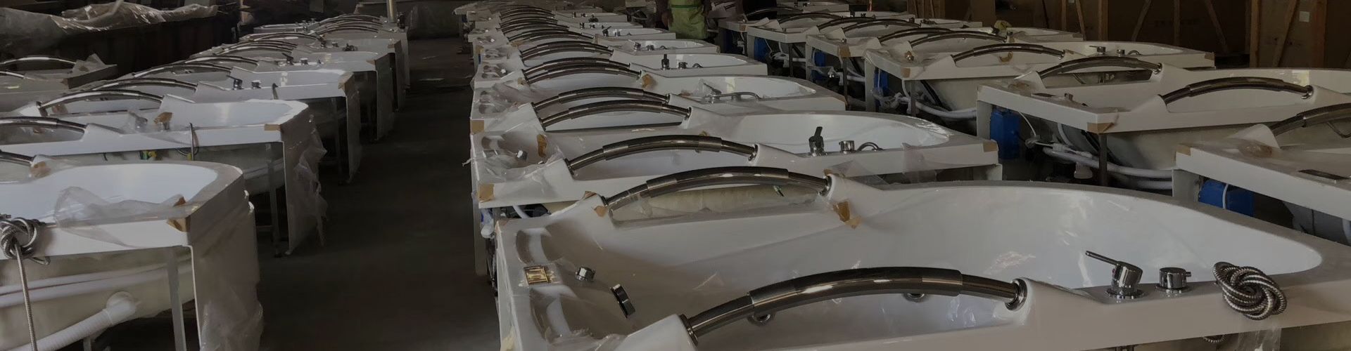 bathtub manufacturers