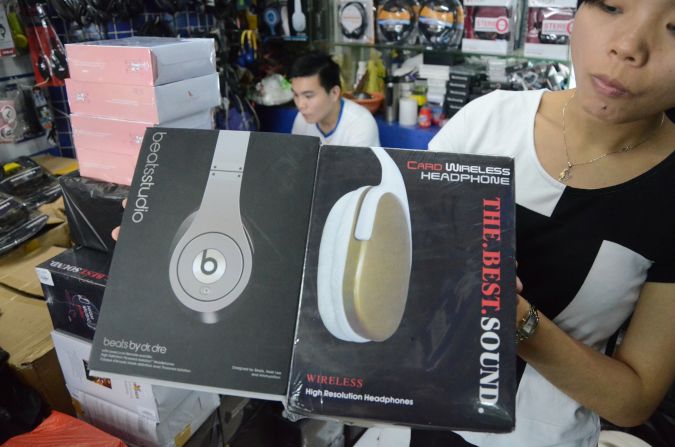 beats by dre manufacturer warranty