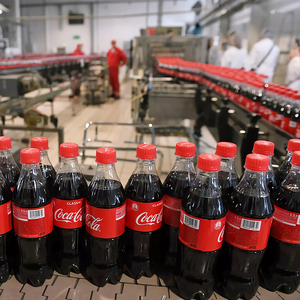 big red soft drink manufacturer