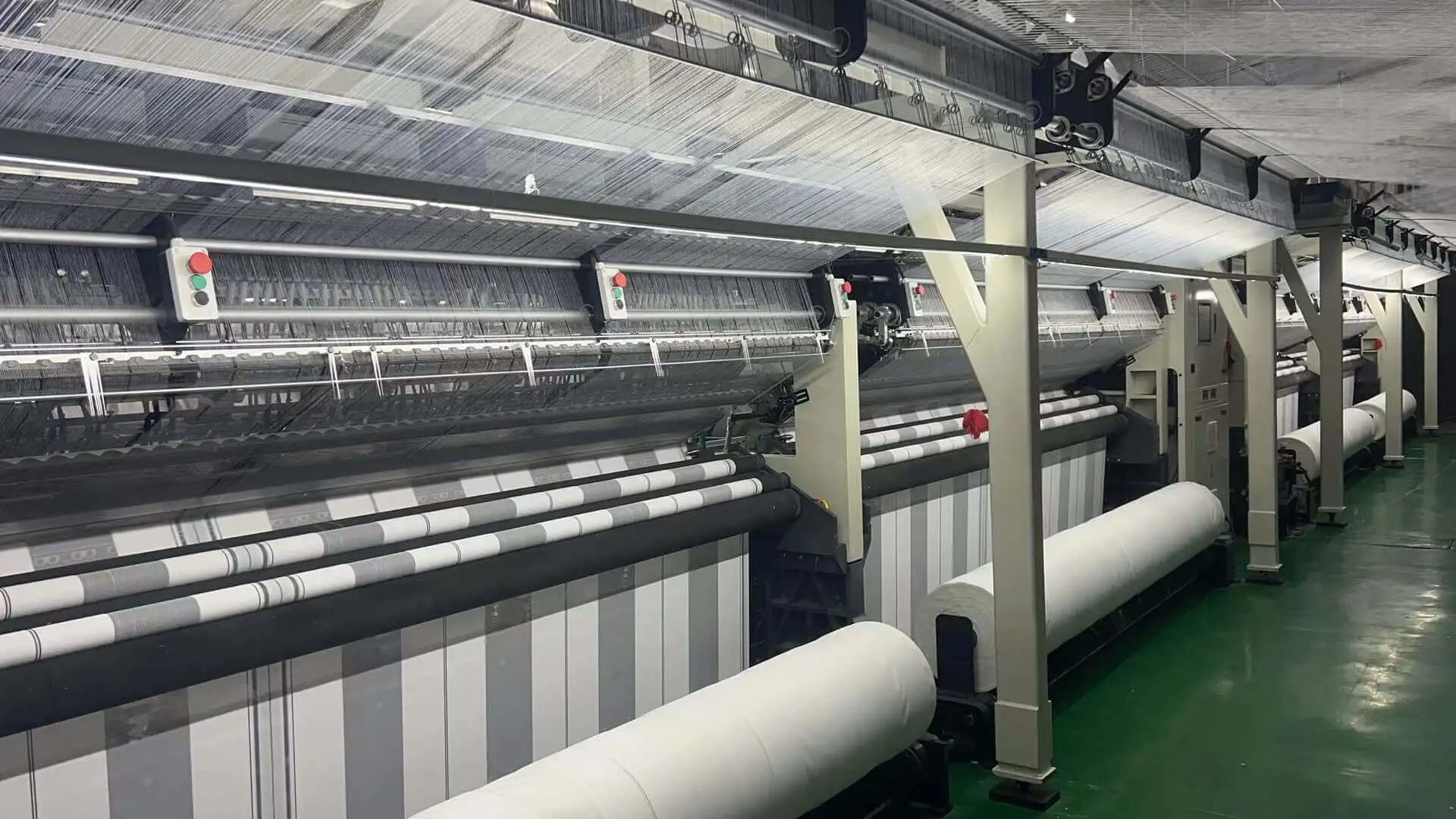 blind manufacturers