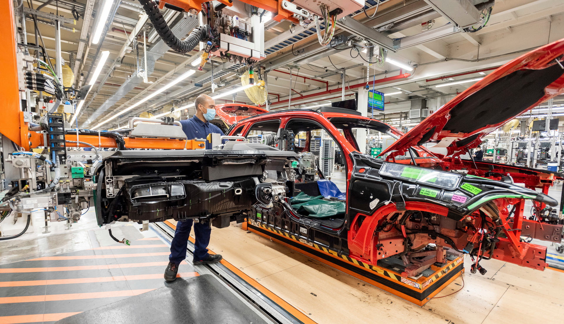 bmw x5 50e battery manufacturer