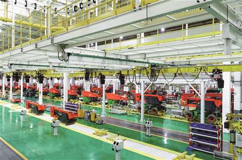 boom lift manufacturers