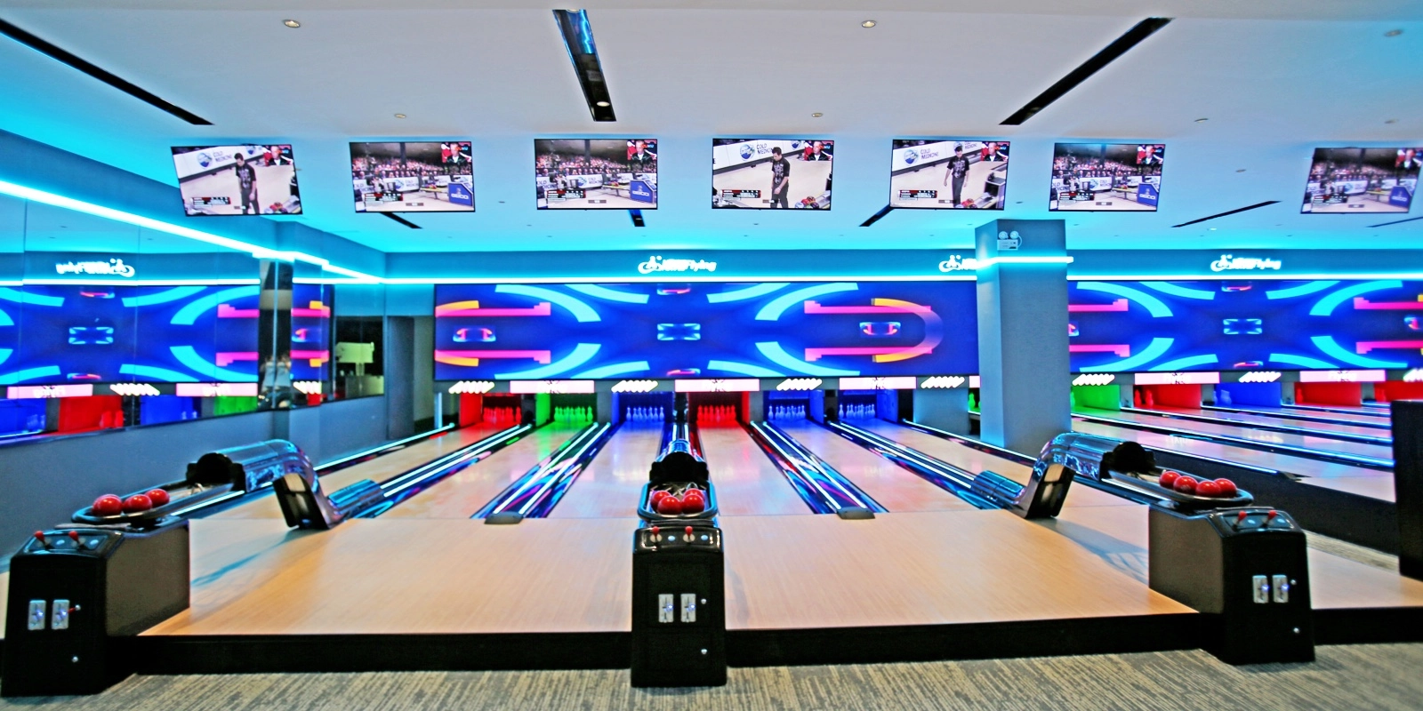 bowling alley manufacturers