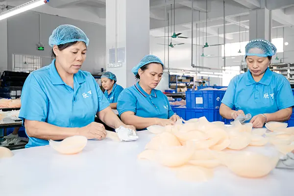 bra manufacturers