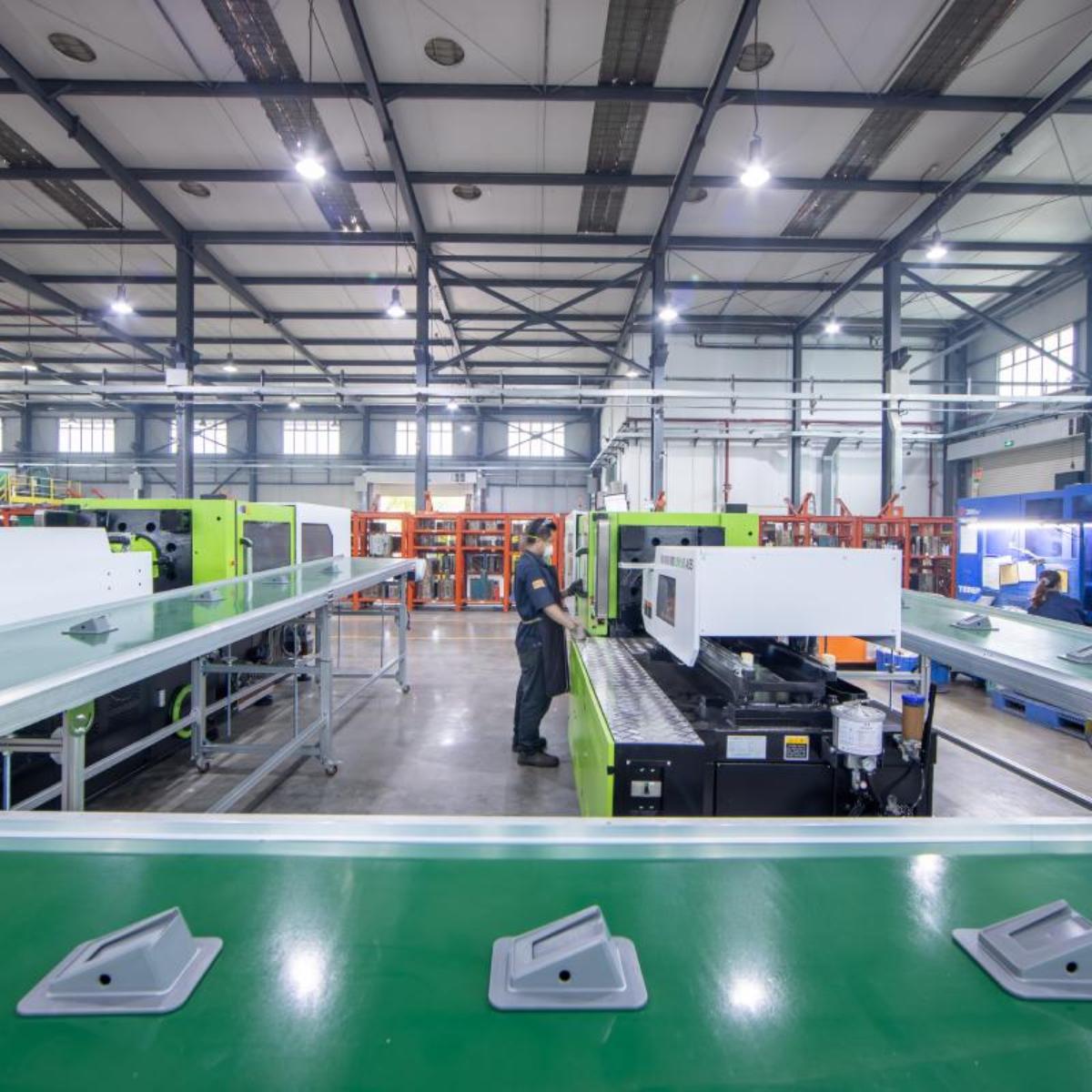 plastic products supplier