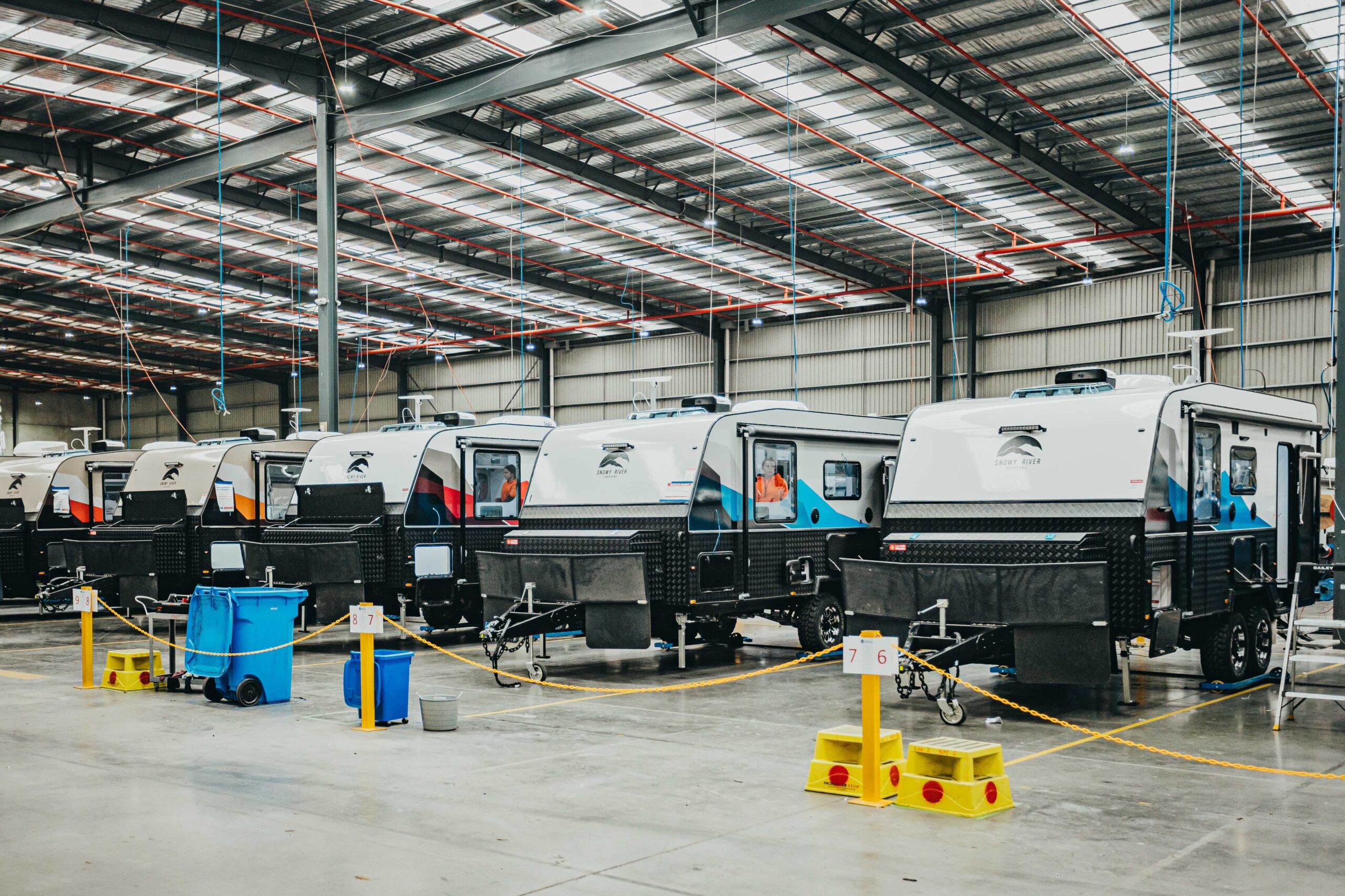 camper manufacturers list