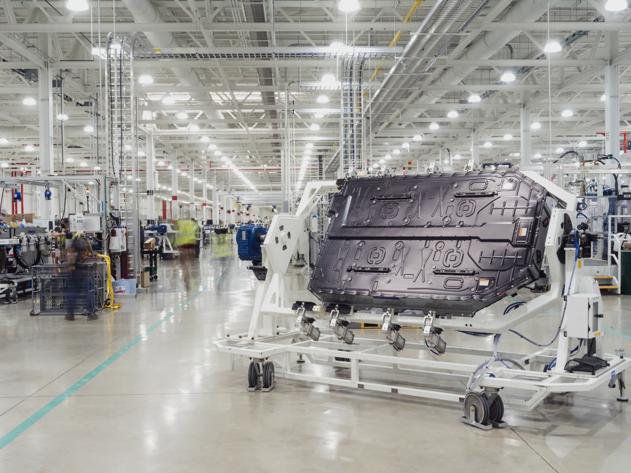 rivian ev battery supplier