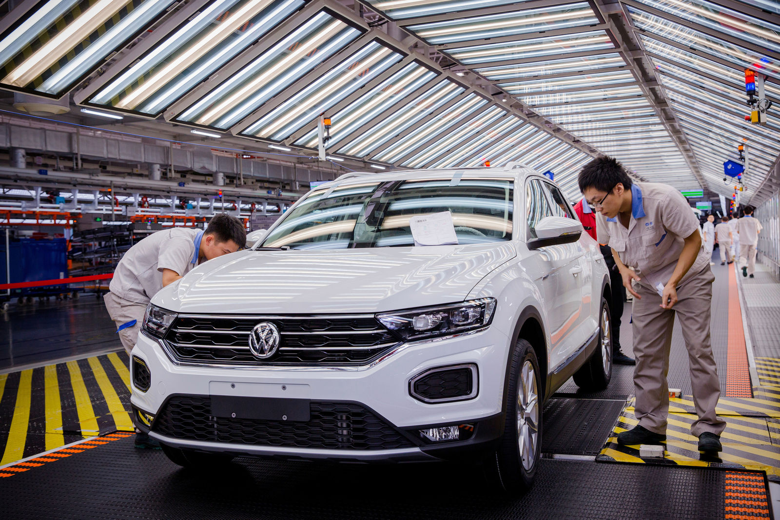 car manufacturers owned by volkswagen
