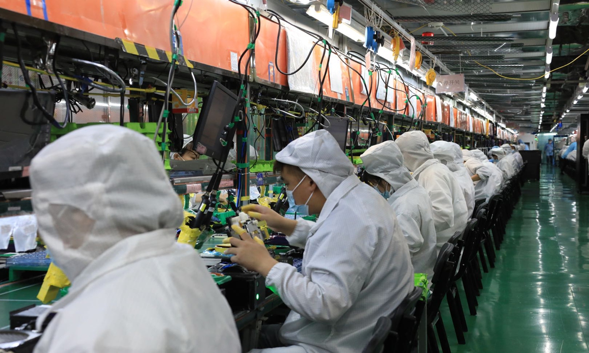 cell phone manufacturers