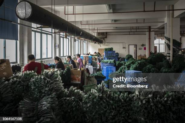christmas wholesale manufacturers