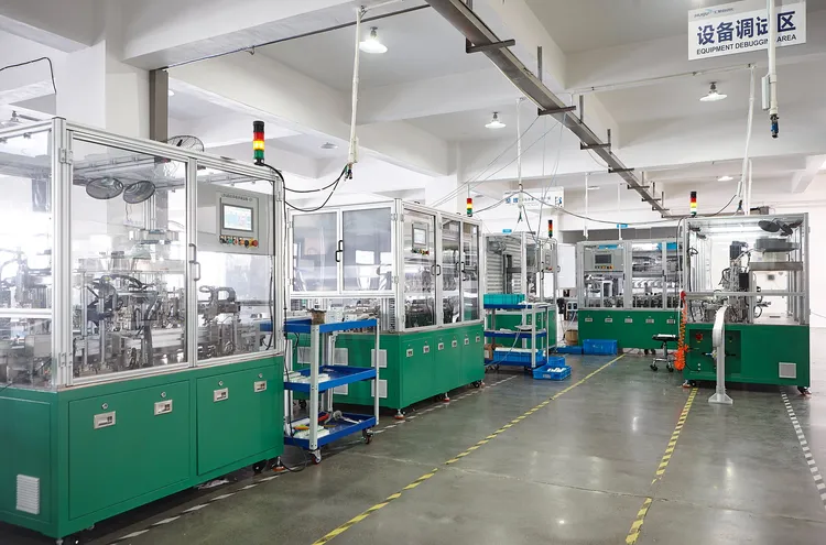 circuit breaker manufacturers