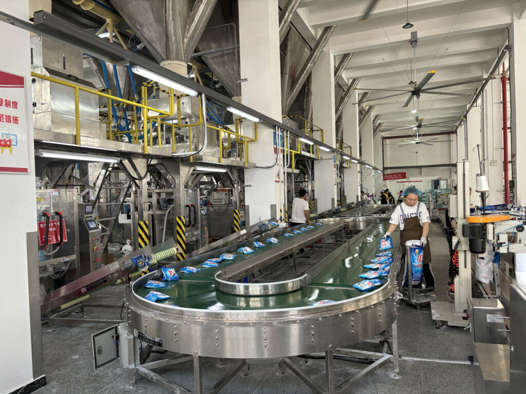 Sourcing Cleaning Chemicals Manufacturers from China: The Ultimate Guide 2026