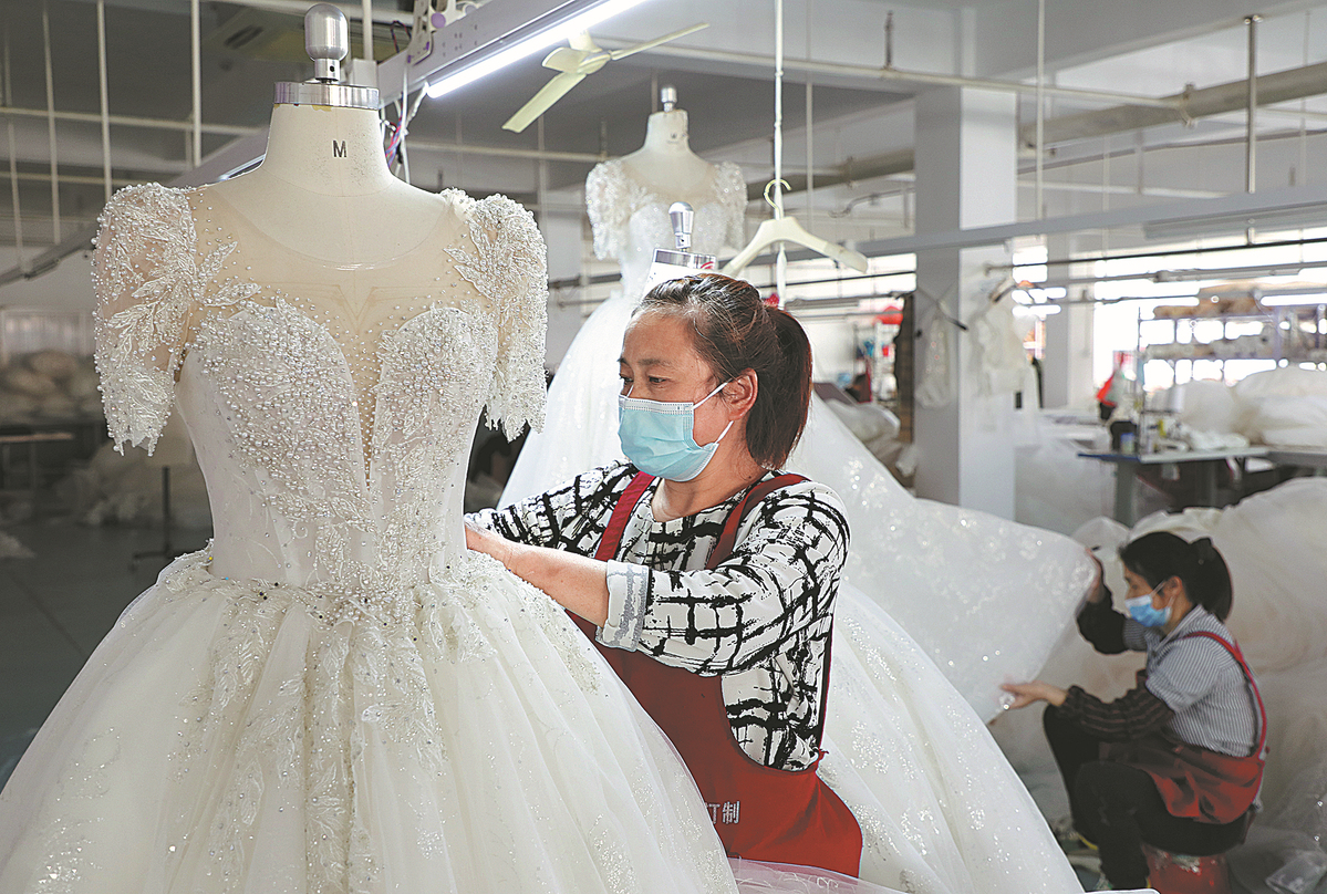 wedding gown supplier