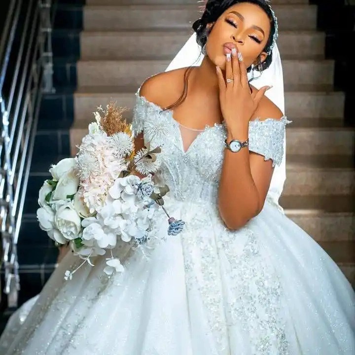 wedding gown supplier