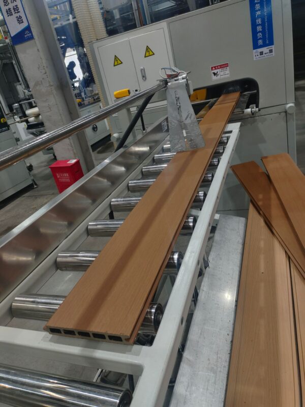 wood fence supplier