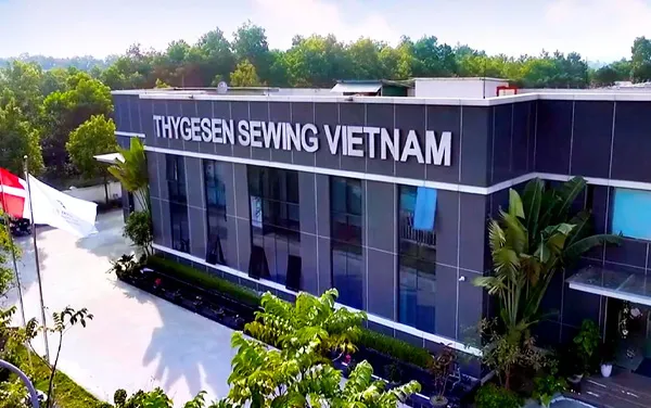 Sustainable Clothing Manufacturers