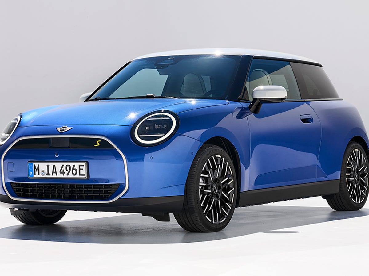 THE NEW ALL-ELECTRIC MINI COOPER.